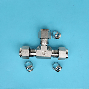 卡套式三通中間接頭